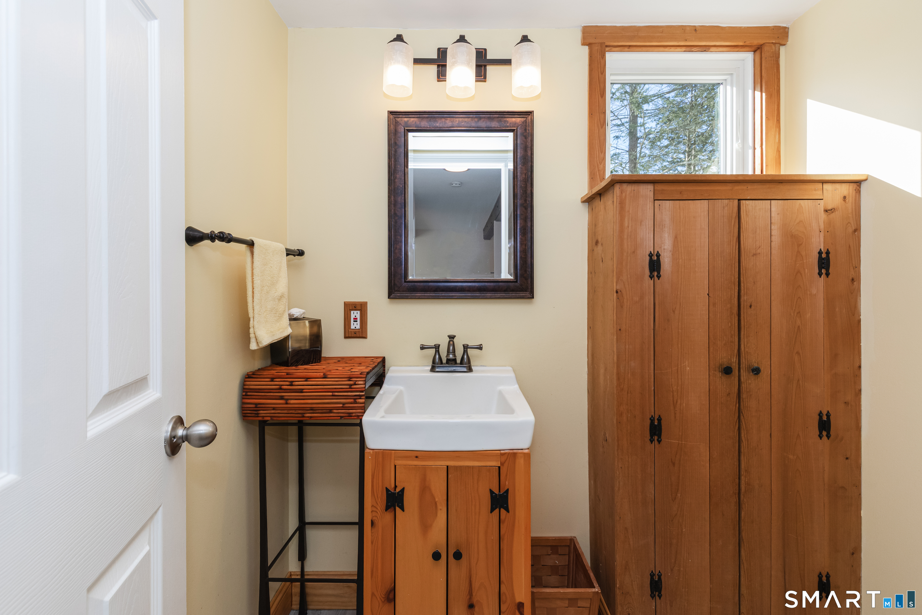 24 Woods Way Woodbury CT 06798