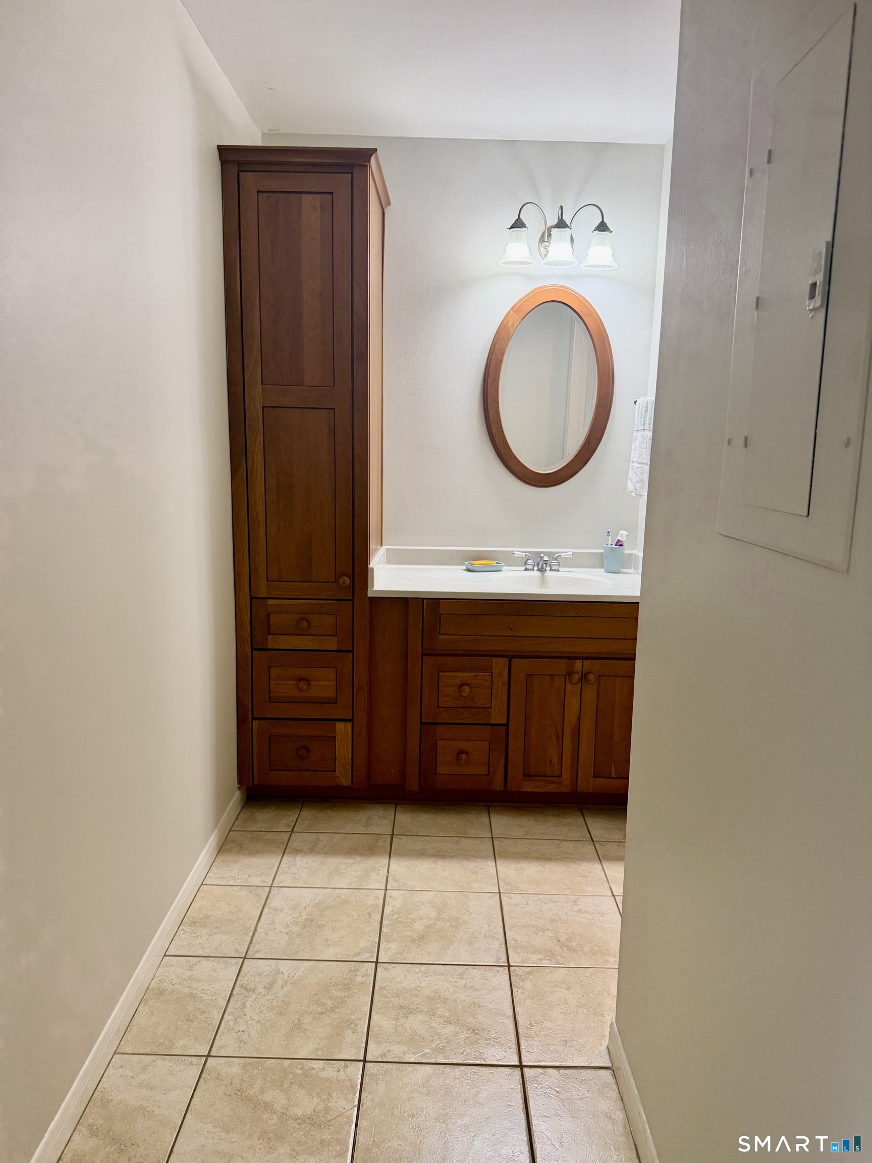 1714 Old Pond Lane Norwich CT 06360