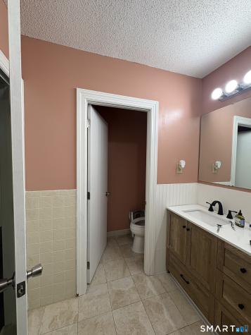 39 Willard Street Hartford CT 06105