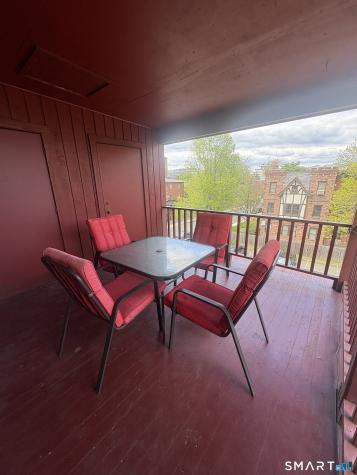 39 Willard Street Hartford CT 06105