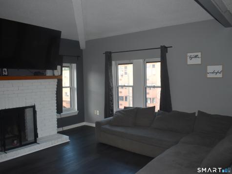 39 Willard Street Hartford CT 06105