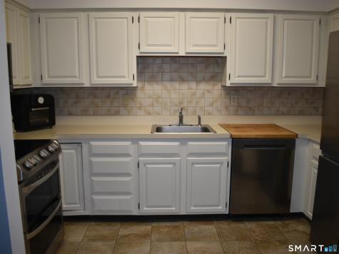 39 Willard Street Hartford CT 06105