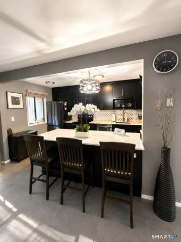 569 Heritage Village Southbury CT 06488