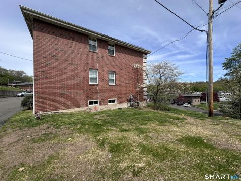 35 Sigwin Drive Wallingford CT 06492