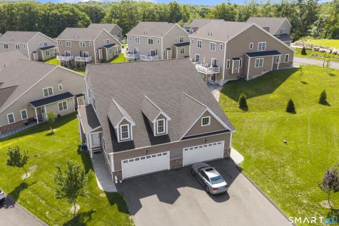 53 Brookview Circle Bristol CT 06010