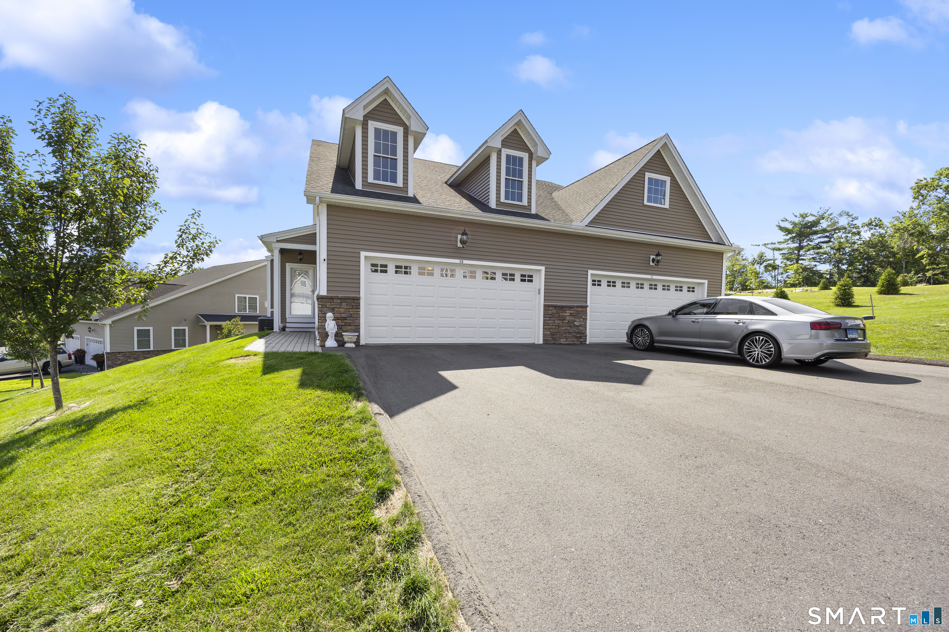 53 Brookview Circle Bristol CT 06010