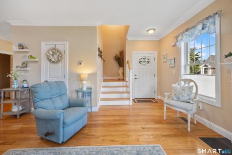 53 Brookview Circle Bristol CT 06010