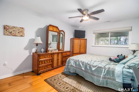 12 Hulls Highway Fairfield CT 06890