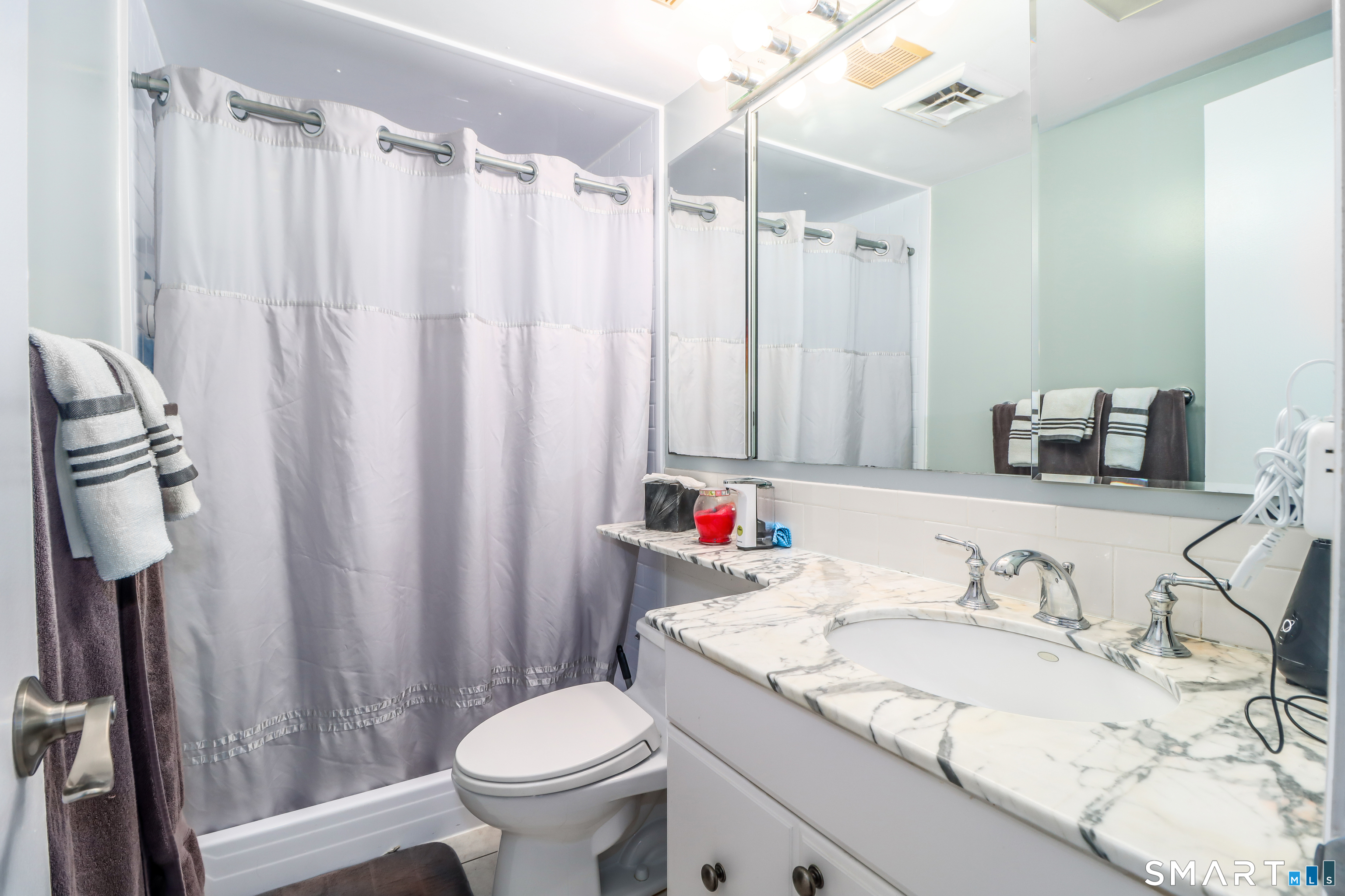 12 Hulls Highway Fairfield CT 06890