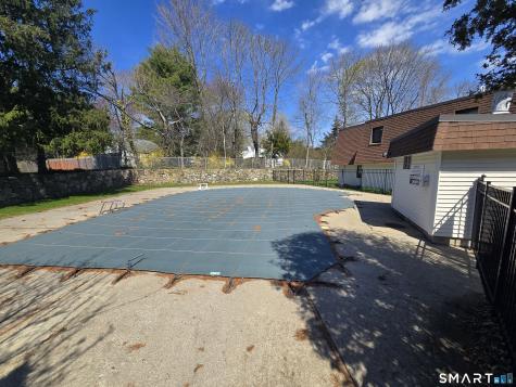 12 Hulls Highway Fairfield CT 06890