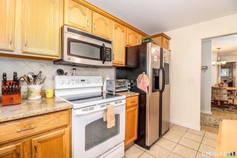 12 Hulls Highway Fairfield CT 06890