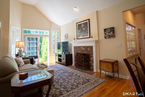 33 Old Field Hill Road Southbury CT 06488