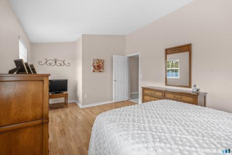 3227 East Main Street Waterbury CT 06705