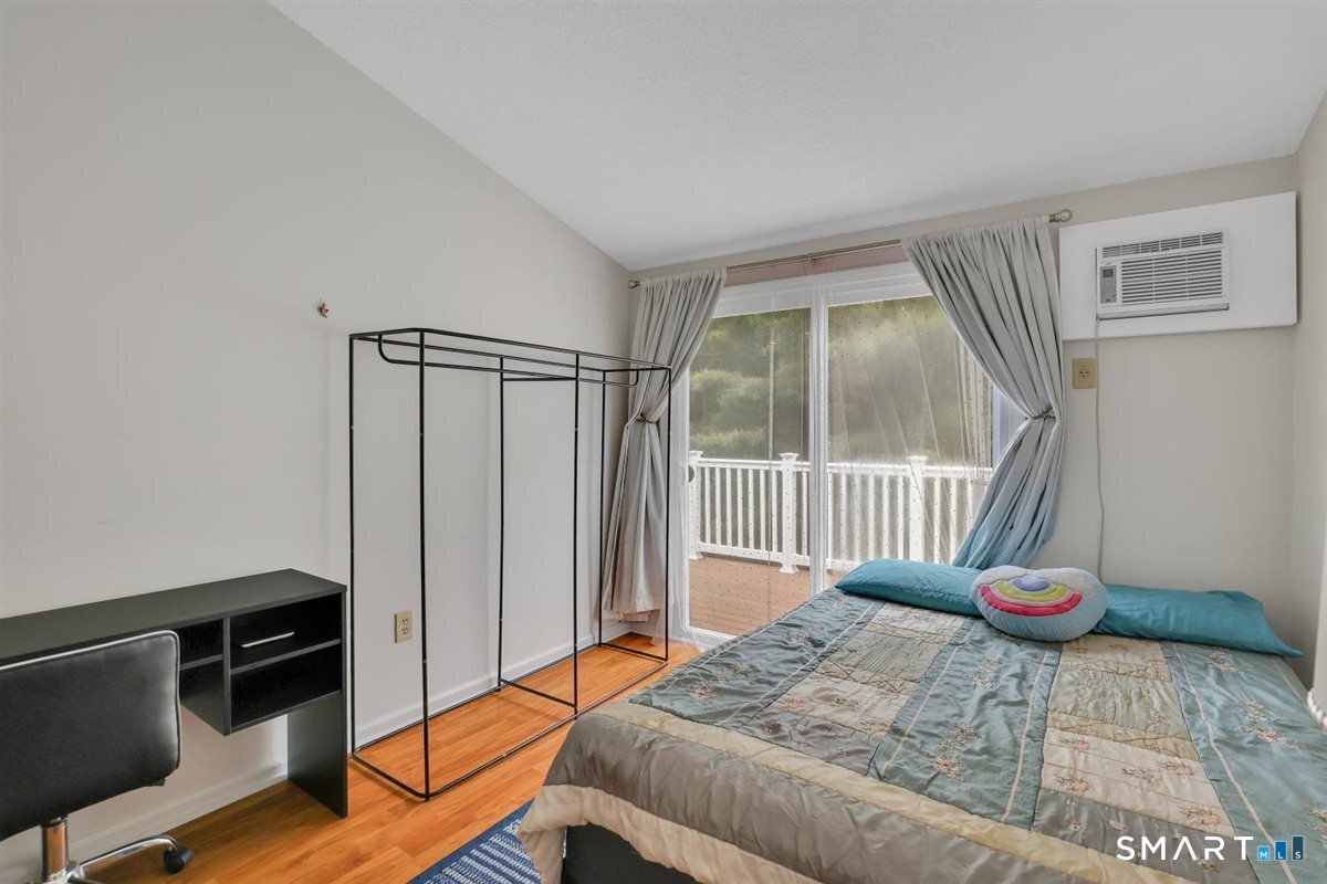 1231 Washington Street Middletown CT 06457