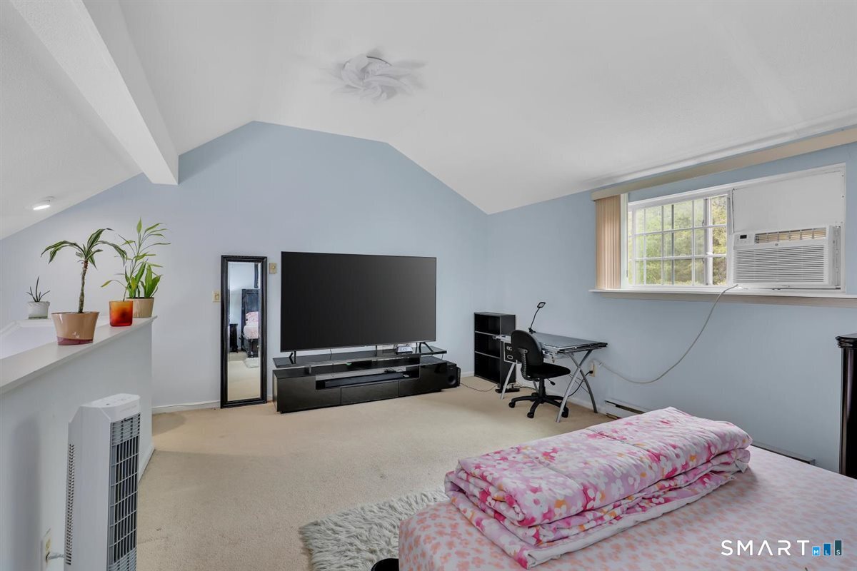 1231 Washington Street Middletown CT 06457