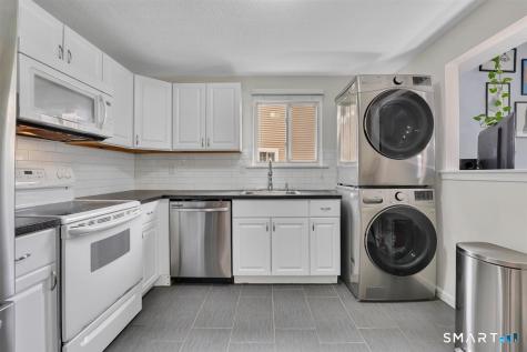 1231 Washington Street Middletown CT 06457