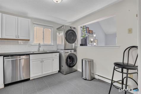 1231 Washington Street Middletown CT 06457
