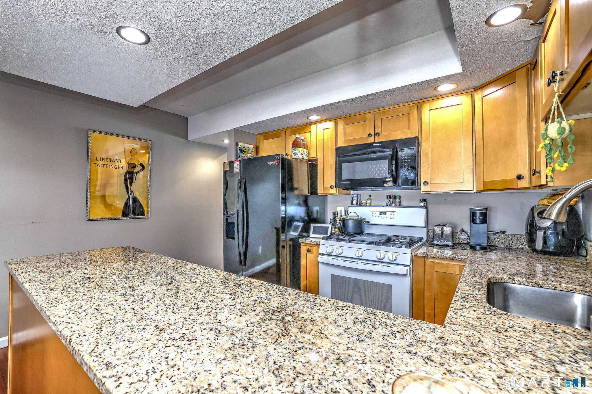 208 Plymouth Colony Branford CT 06405