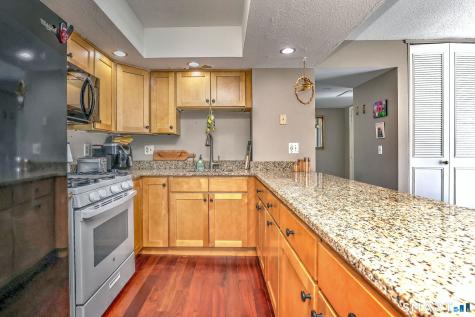 208 Plymouth Colony Branford CT 06405