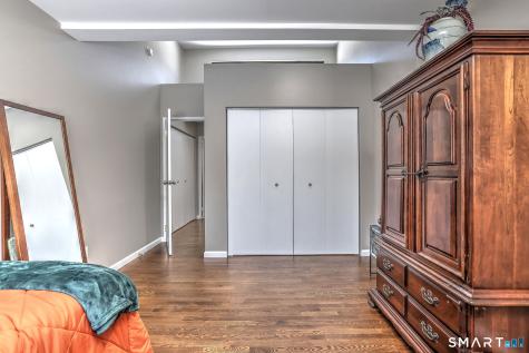 208 Plymouth Colony Branford CT 06405