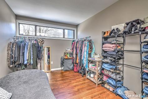 208 Plymouth Colony Branford CT 06405