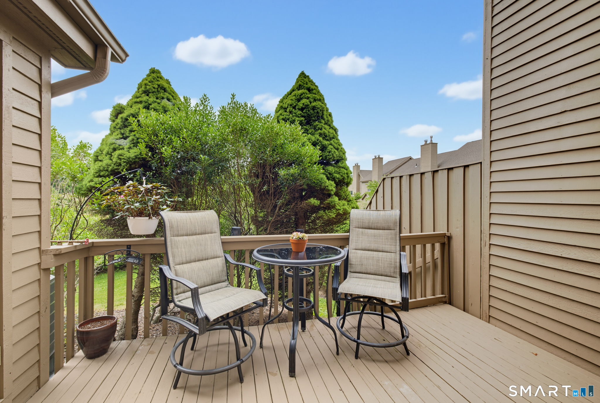 2 Canterbury Court Middletown CT 06457