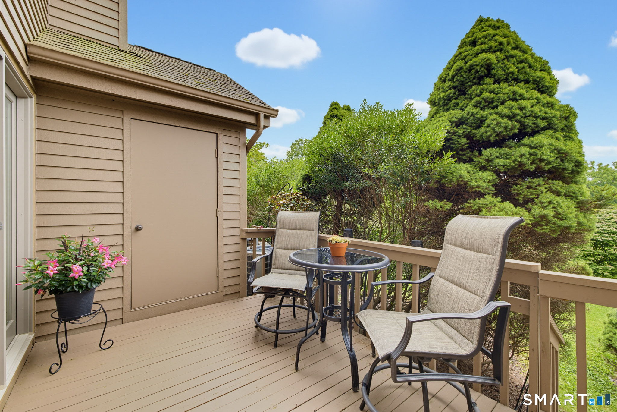 2 Canterbury Court Middletown CT 06457