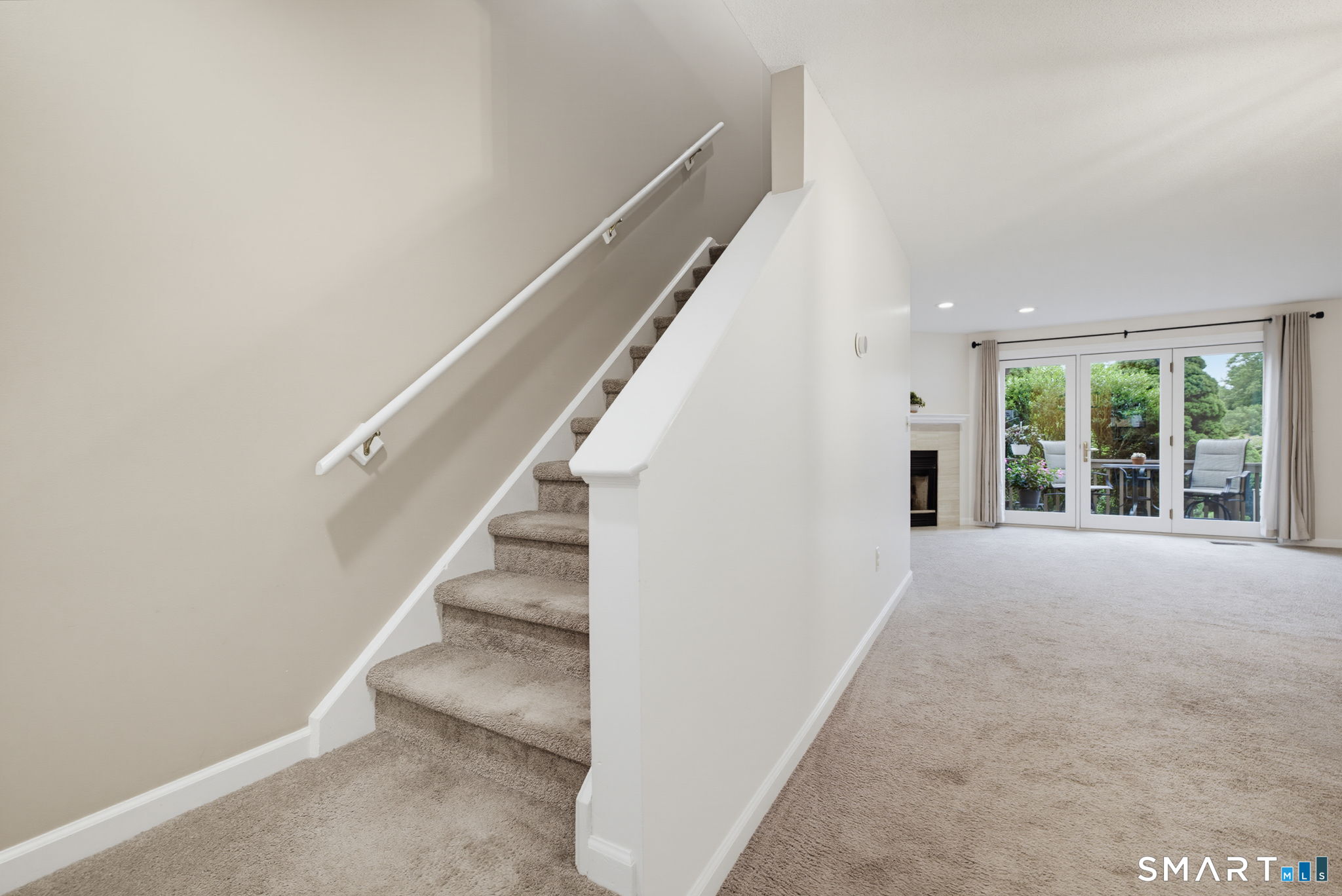 2 Canterbury Court Middletown CT 06457
