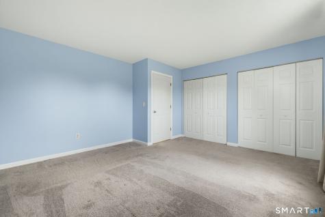 2 Canterbury Court Middletown CT 06457