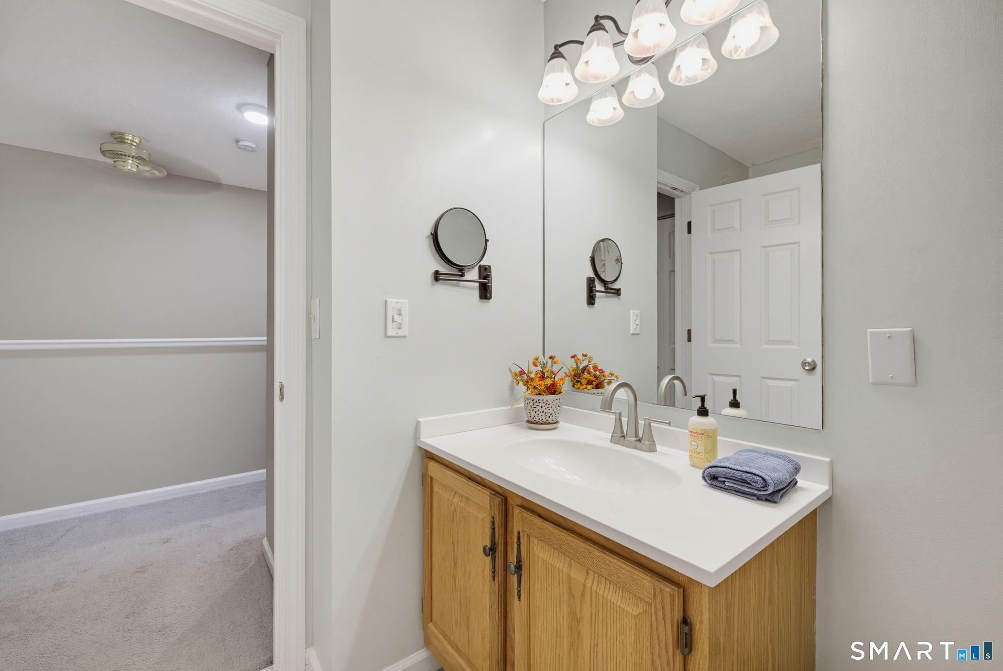 2 Canterbury Court Middletown CT 06457