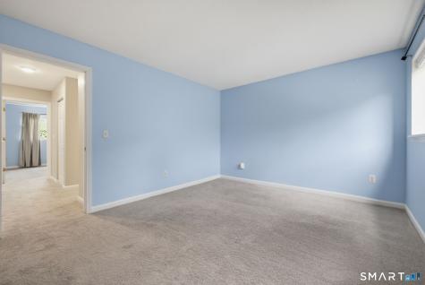 2 Canterbury Court Middletown CT 06457