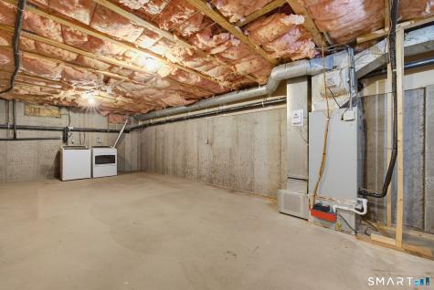 2 Canterbury Court Middletown CT 06457