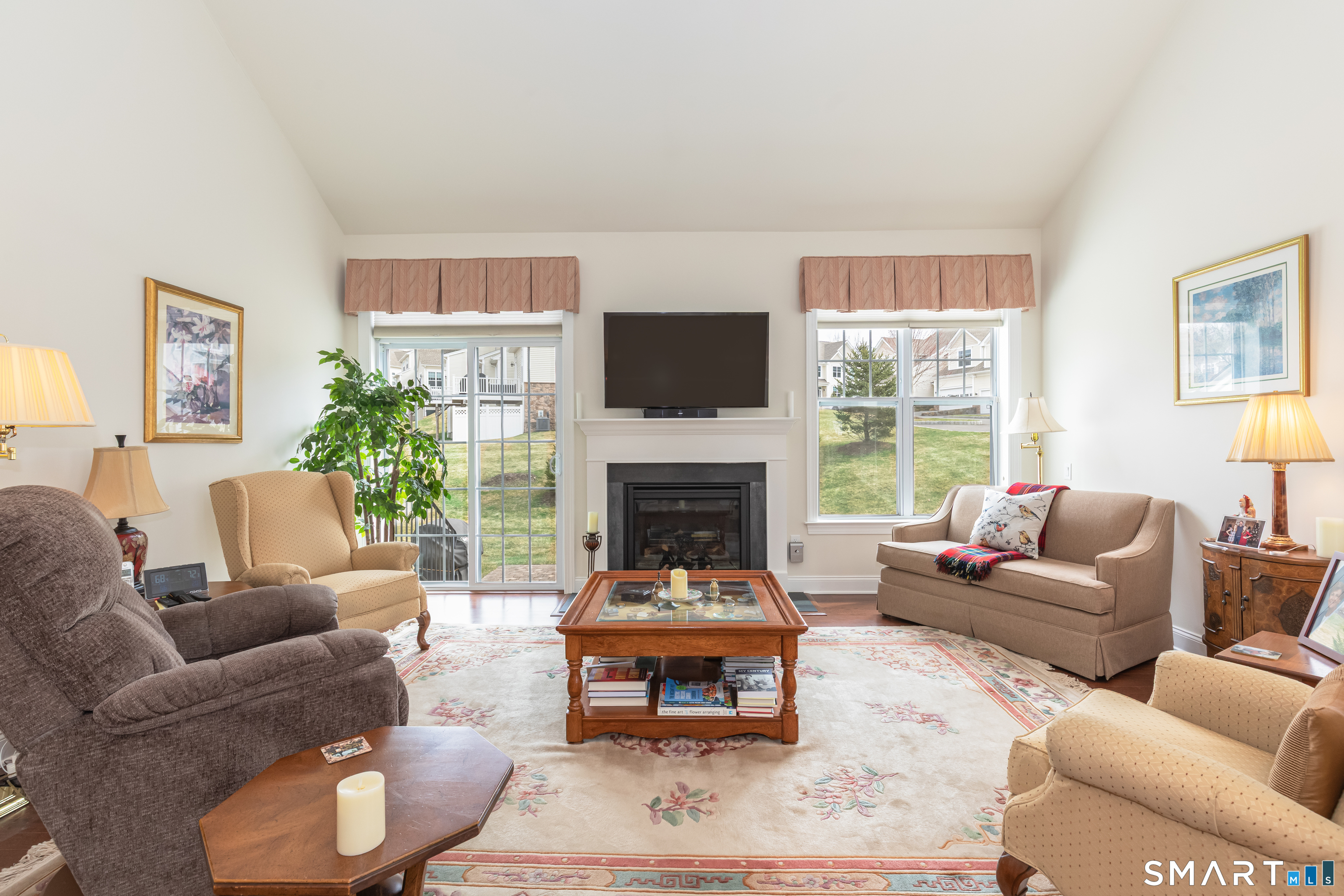2 Arrowwood Court Middlebury CT 06762