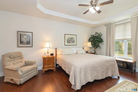 2 Arrowwood Court Middlebury CT 06762