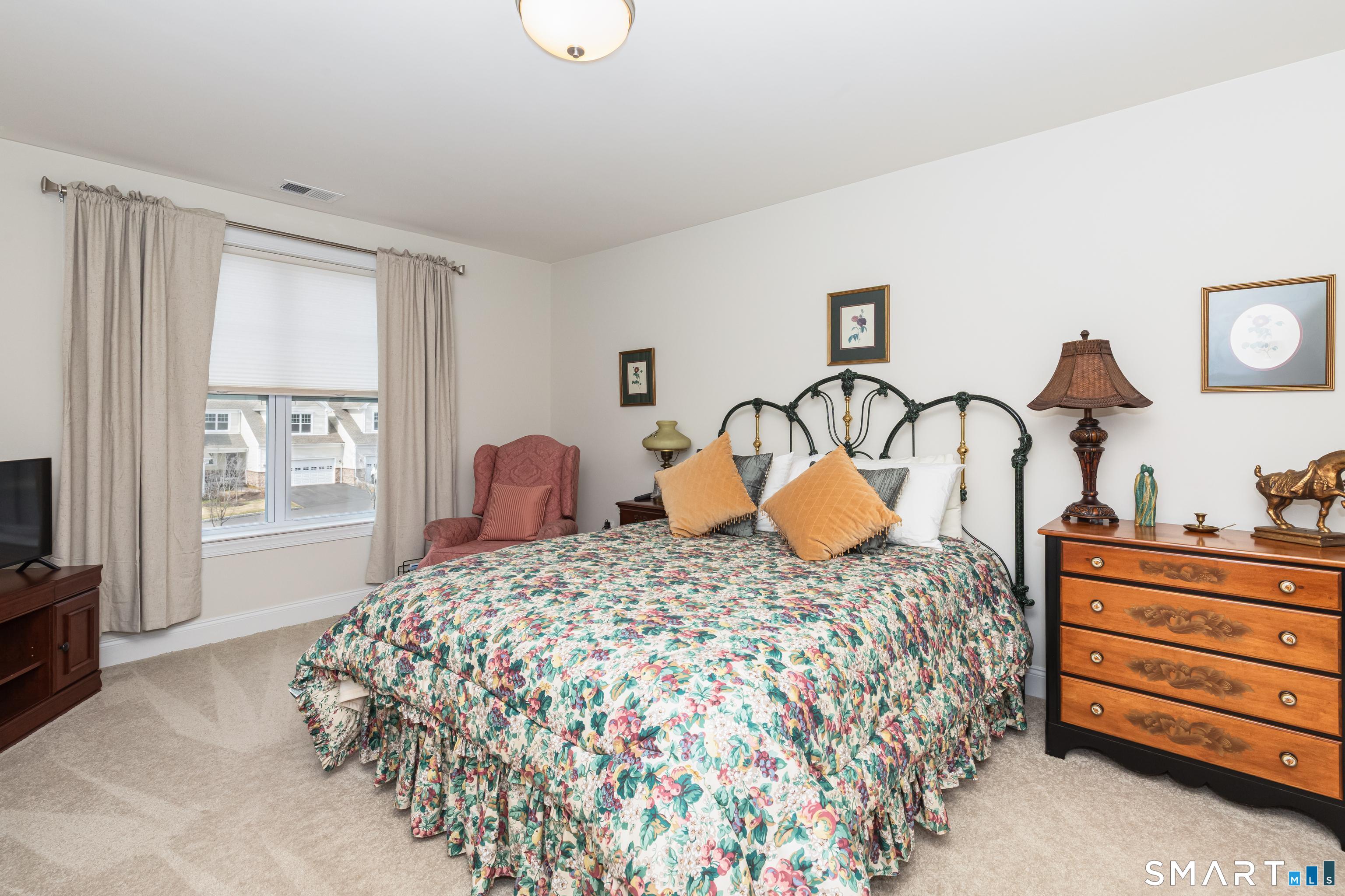 2 Arrowwood Court Middlebury CT 06762