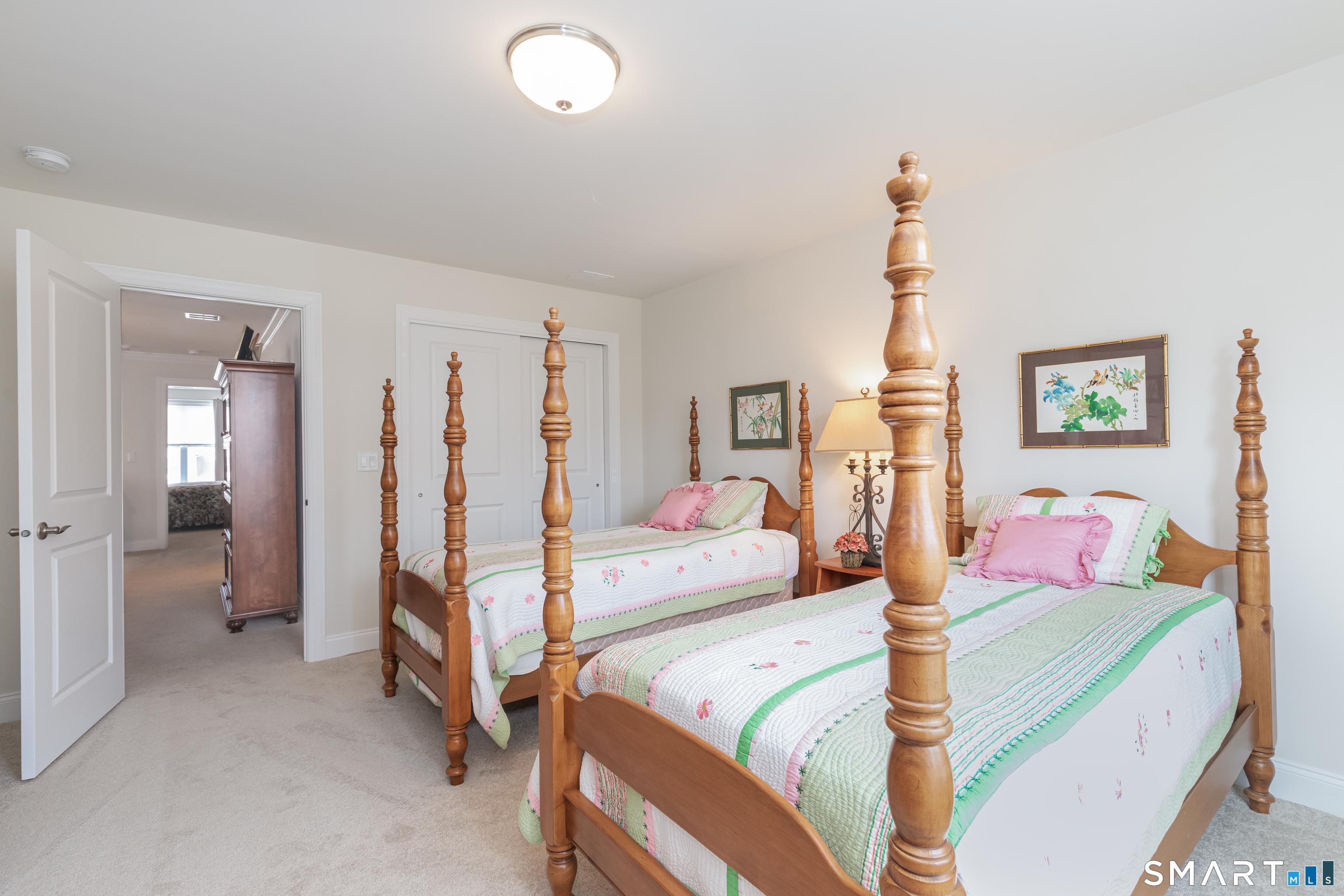 2 Arrowwood Court Middlebury CT 06762
