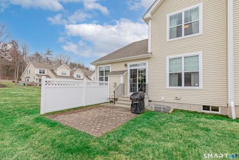 2 Arrowwood Court Middlebury CT 06762