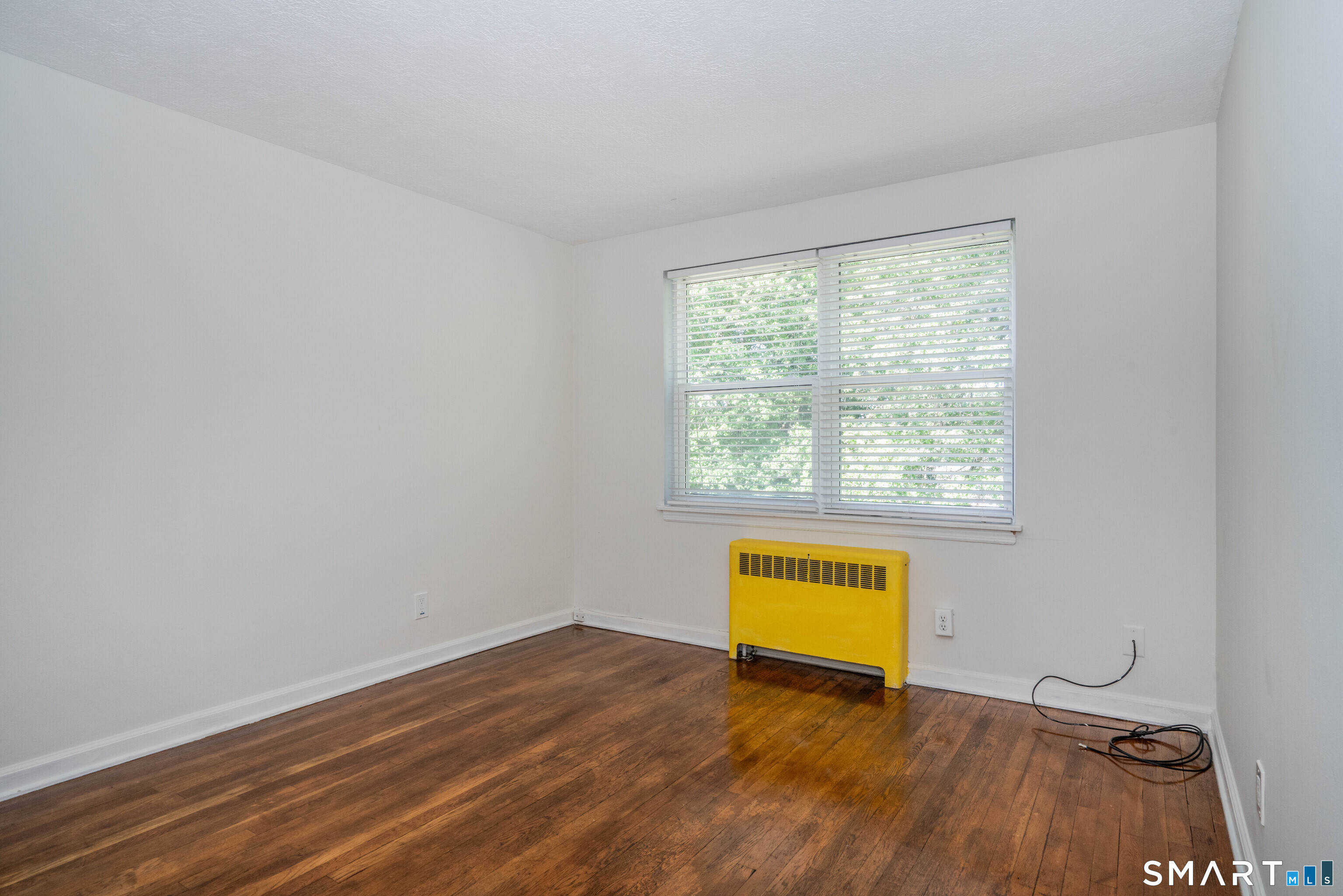 51 Arnold Way West Hartford CT 06119