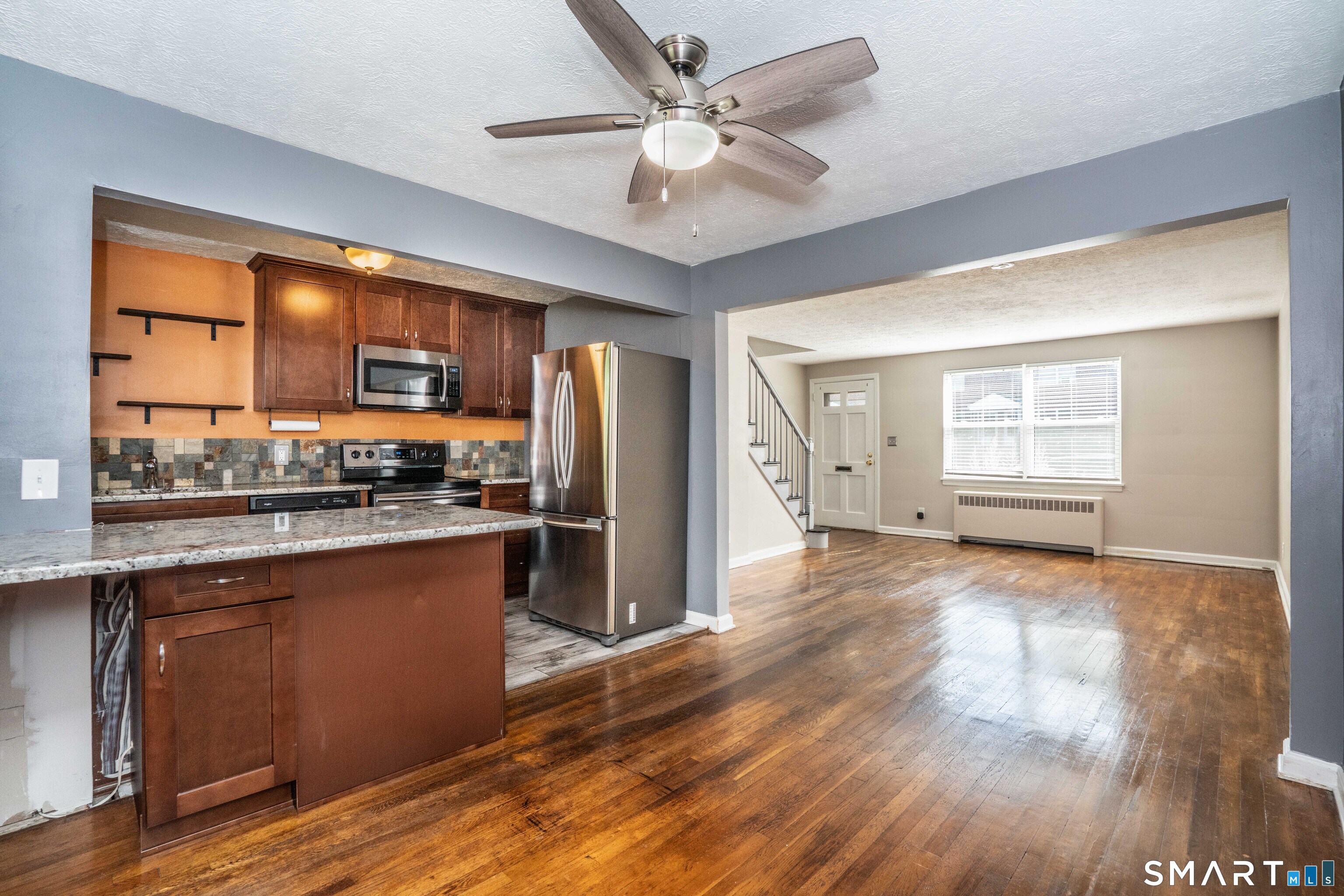 51 Arnold Way West Hartford CT 06119
