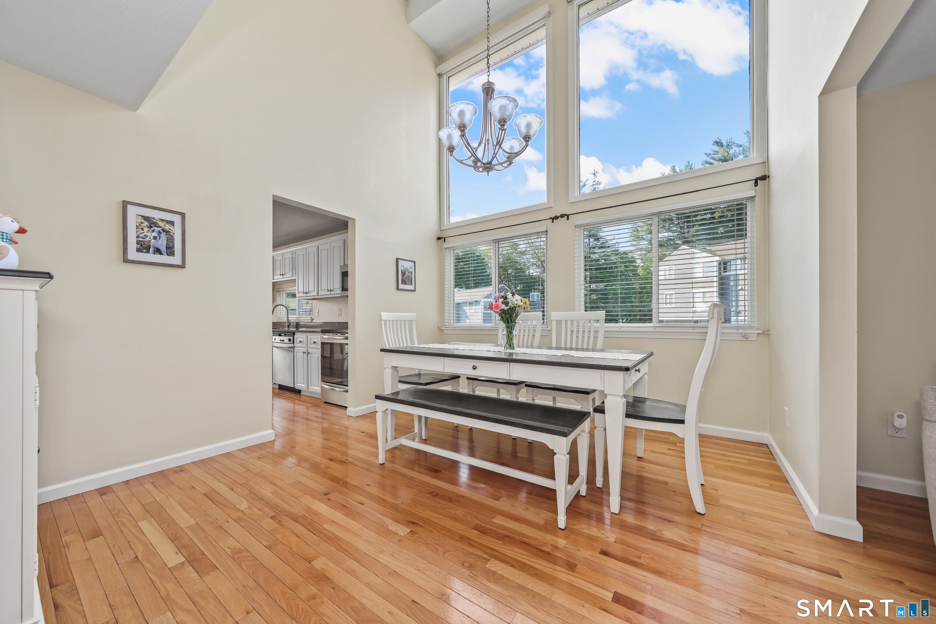 37 Old Mill Court Simsbury CT 06070
