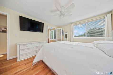 37 Old Mill Court Simsbury CT 06070