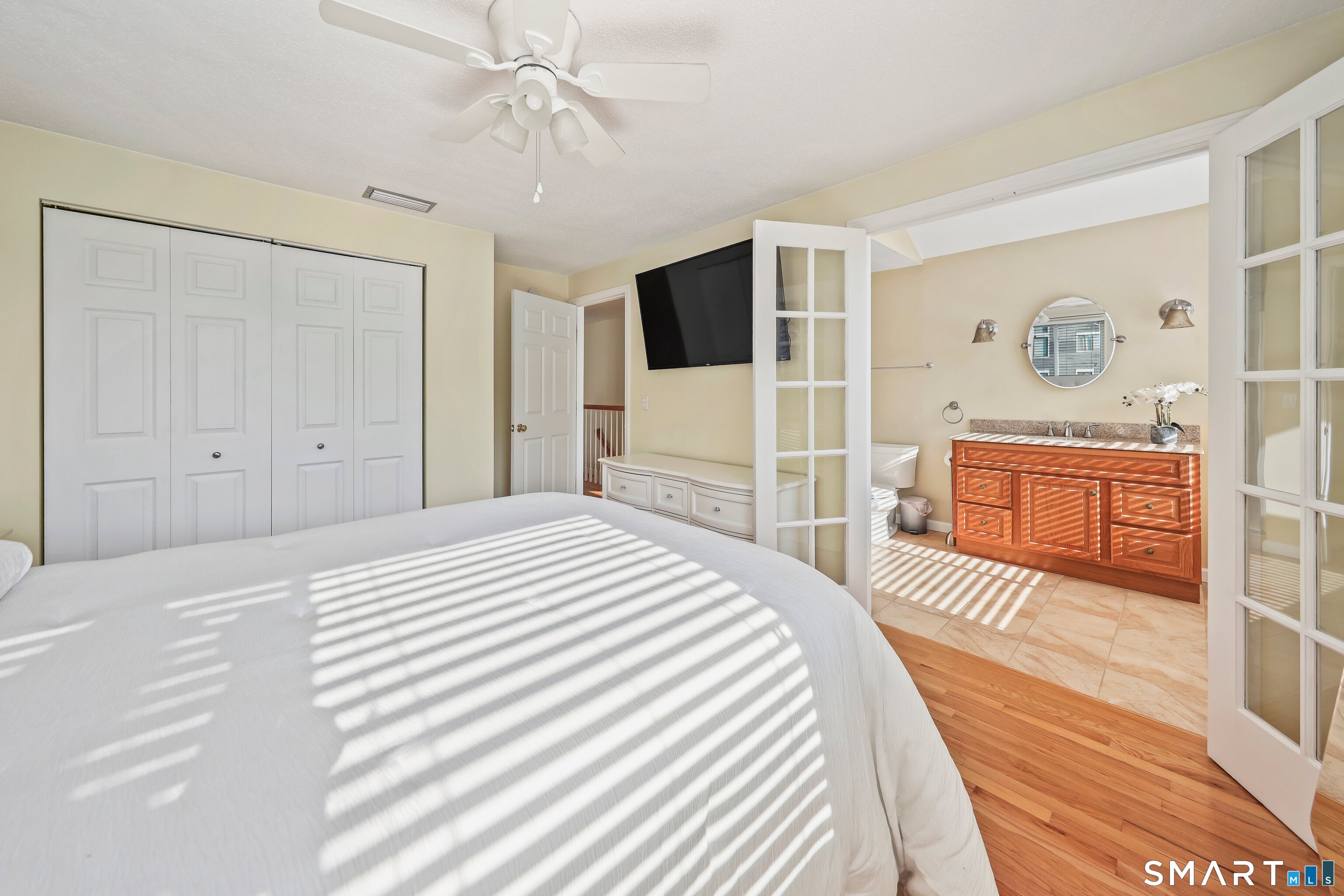 37 Old Mill Court Simsbury CT 06070