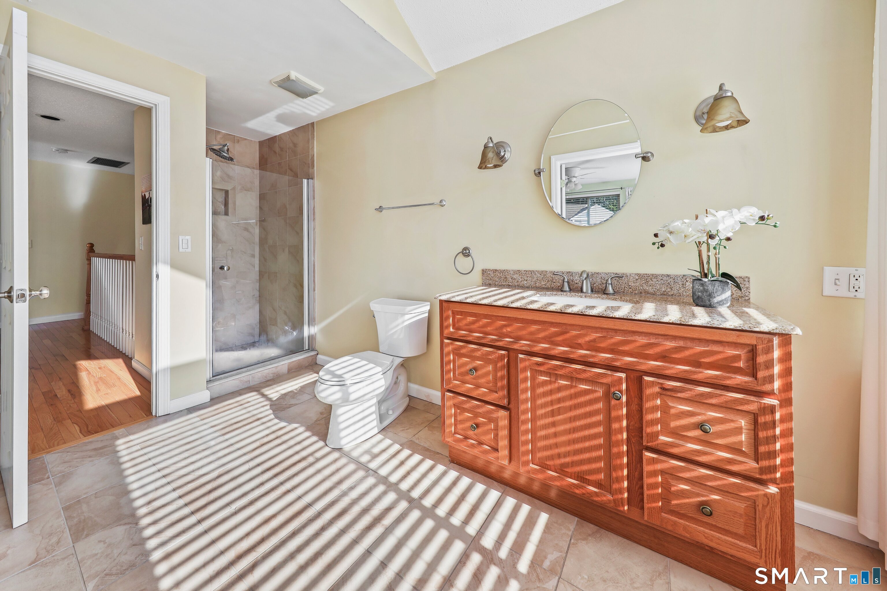 37 Old Mill Court Simsbury CT 06070