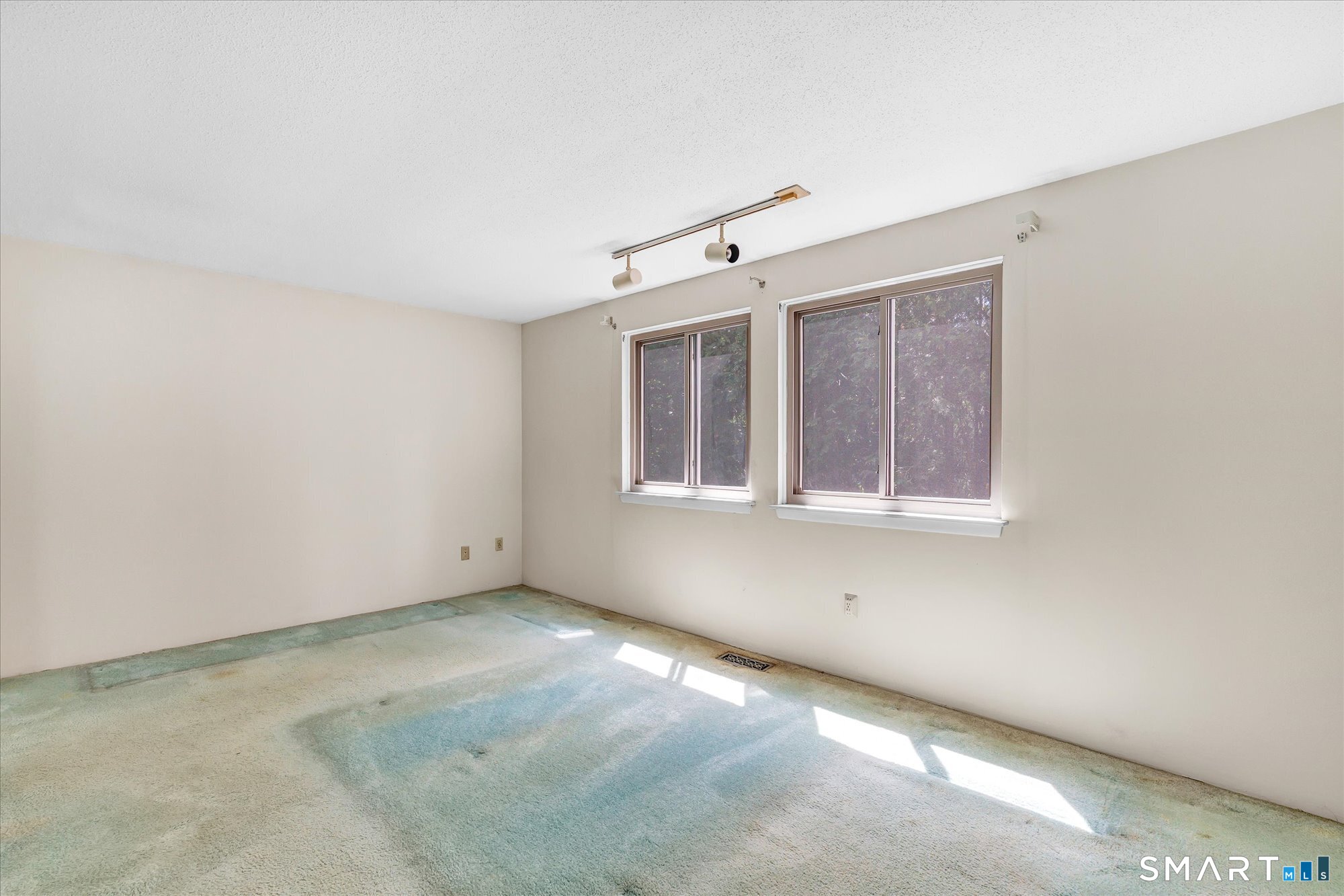 77 River Bend Road Stratford CT 06614
