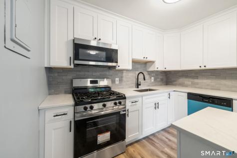 4 Birch Lane East Haven CT 06513
