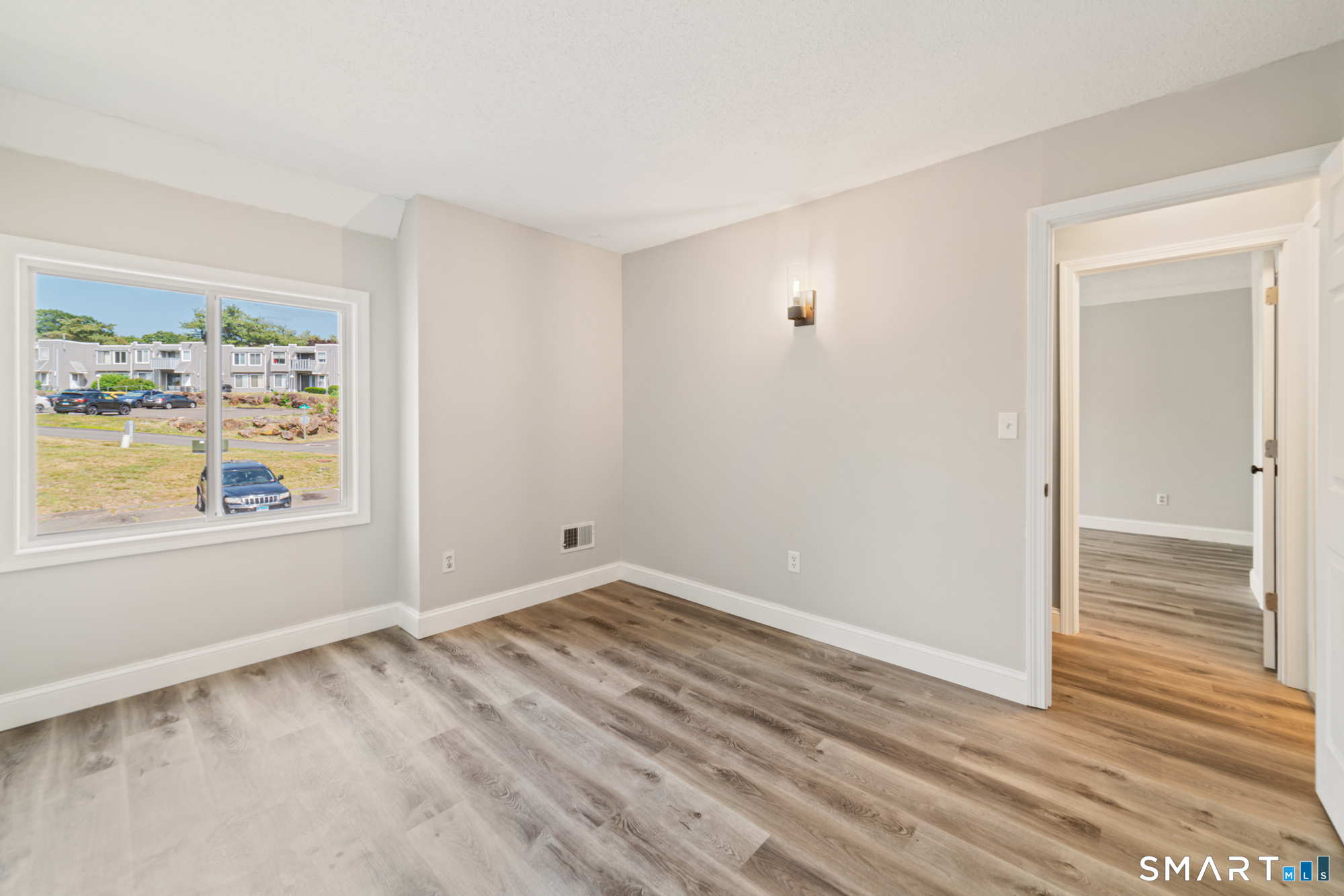 4 Birch Lane East Haven CT 06513