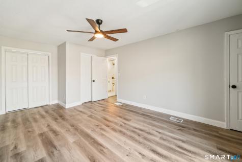 4 Birch Lane East Haven CT 06513