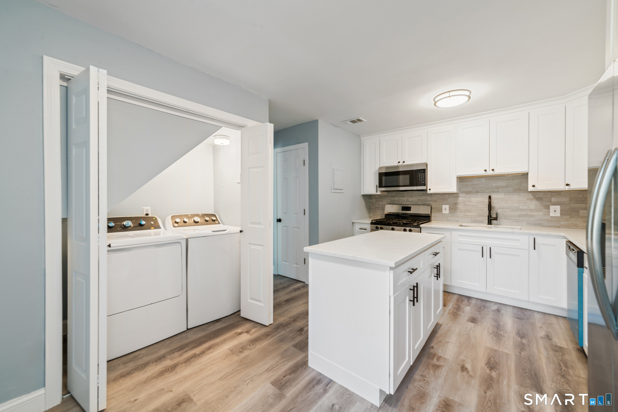 4 Birch Lane East Haven CT 06513