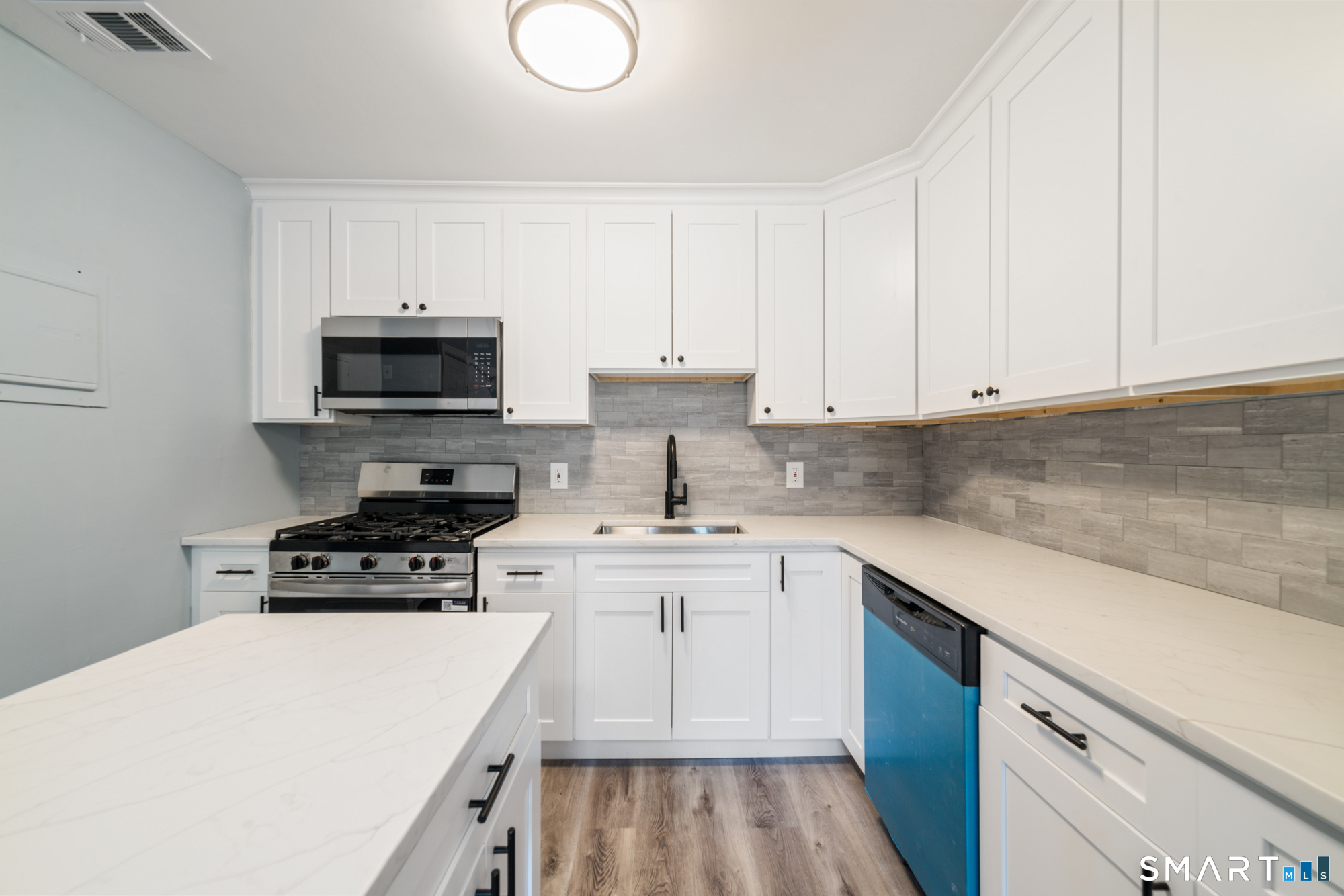 4 Birch Lane East Haven CT 06513