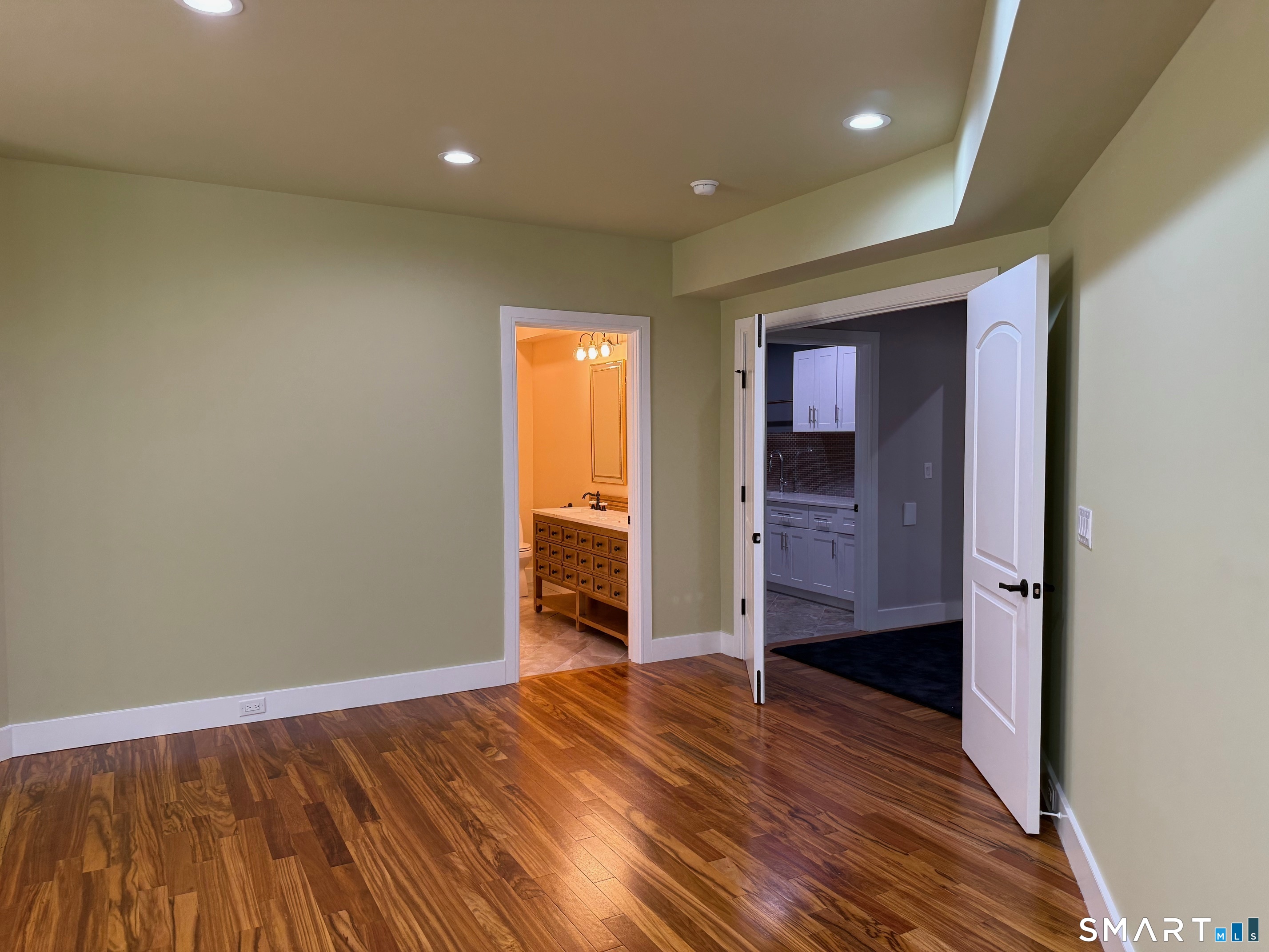3 Woods Way Guilford CT 06437